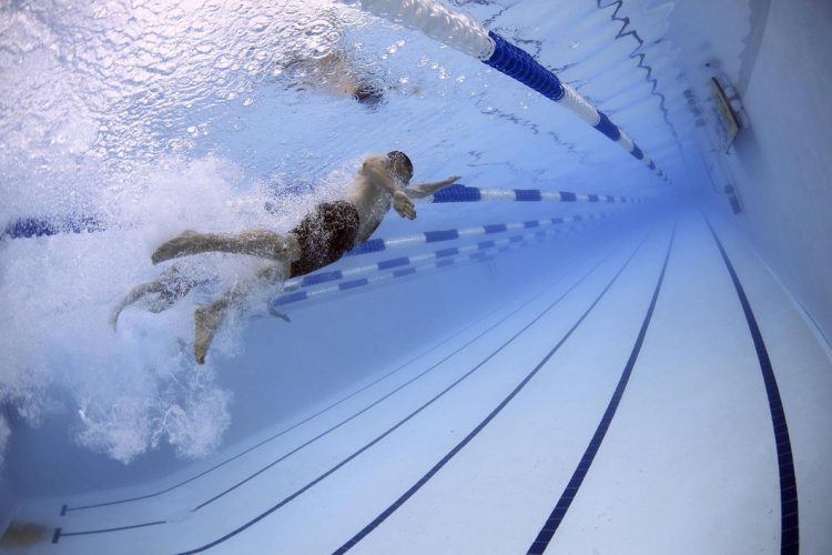 Ragusa, riapre la piscina comunale: prime giornate nuoto libero gratuito