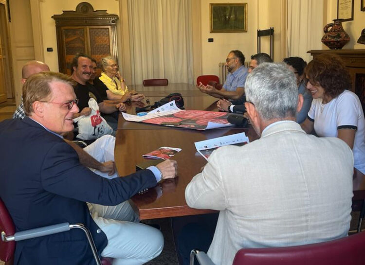 Ragusa, incontro con l'Associazione Ci Ridiamo Su