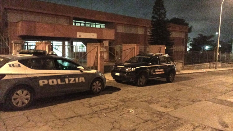 Vittoria, tentato furto al Liceo