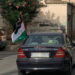Vittoria, in giro in auto sventolando la bandiera Palestina