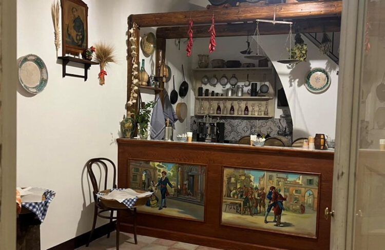 Antico mercato a Ragusa Ibla: aperte le botteghe