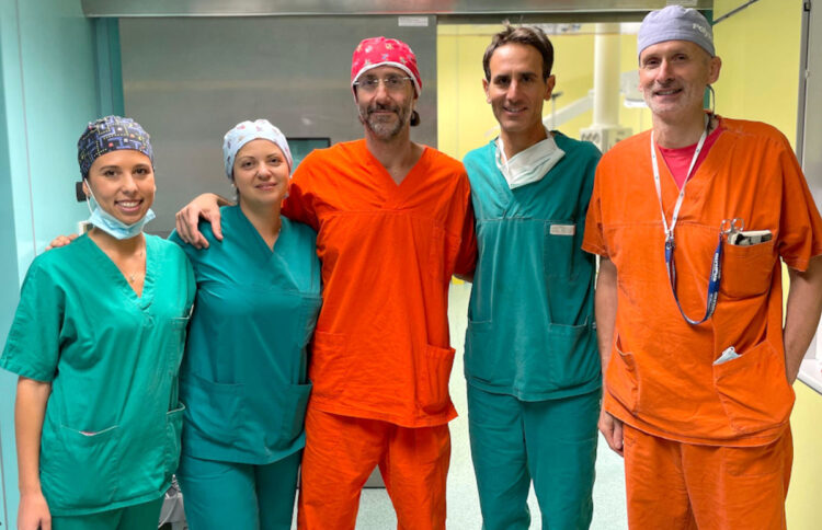 Chirurgia bariatrica, riduzione stomaco per paziente obesa: operata senza anestesia