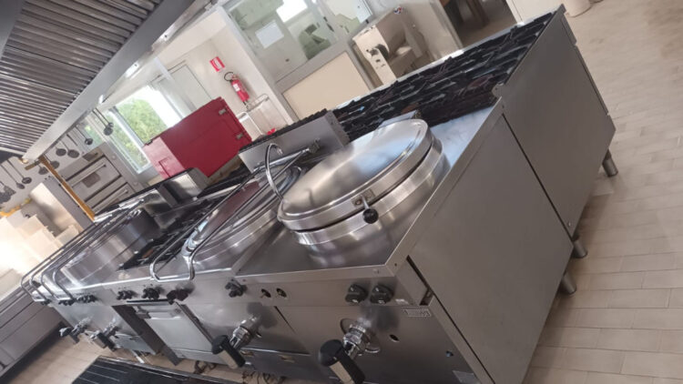 Comiso, 250 mila euro per le cucine comunali