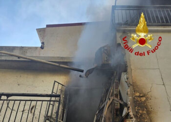 Due bombole esplodono in appartamento a Messina