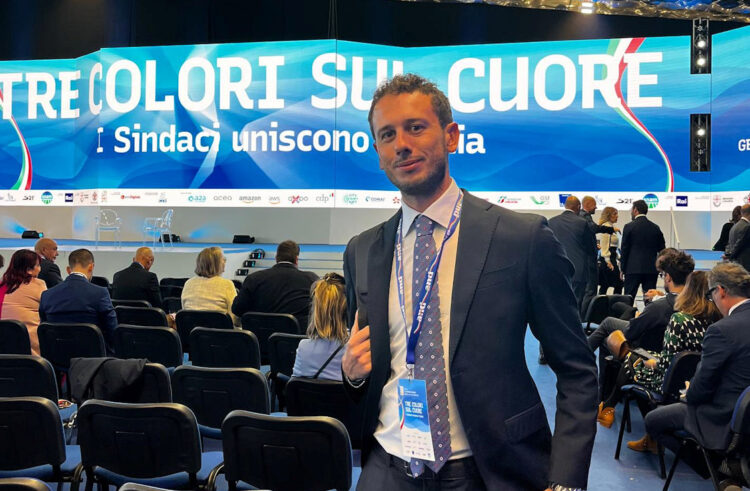 Assemblea Anci Genova: il consigliere ragusano propone quote giovani