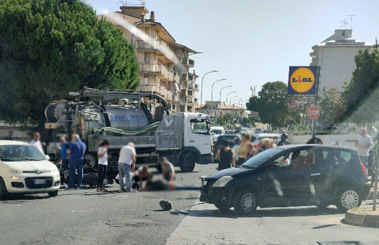 Incidente a Ragusa: scontro auto-moto