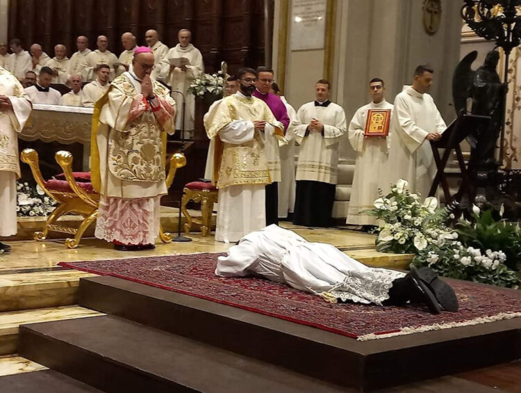 La chiesa di Ragusa ha un nuovo sacerdote