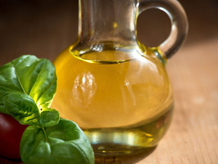 Olio di basilico: come si prepara