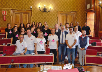 Le pallavoliste della Ragusa Volley al Comune