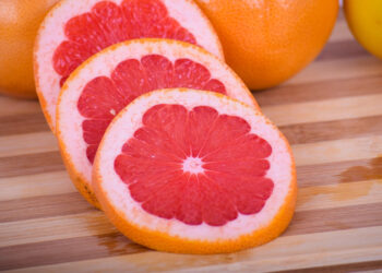 Pompelmo: proprietà e benefici per la salute