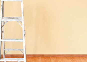 Superstizione: perchè non si deve passare sotto la scala?