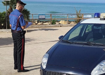 Scoglitti, tunisino arrestato con hashish, cocaina e 1.500 euro