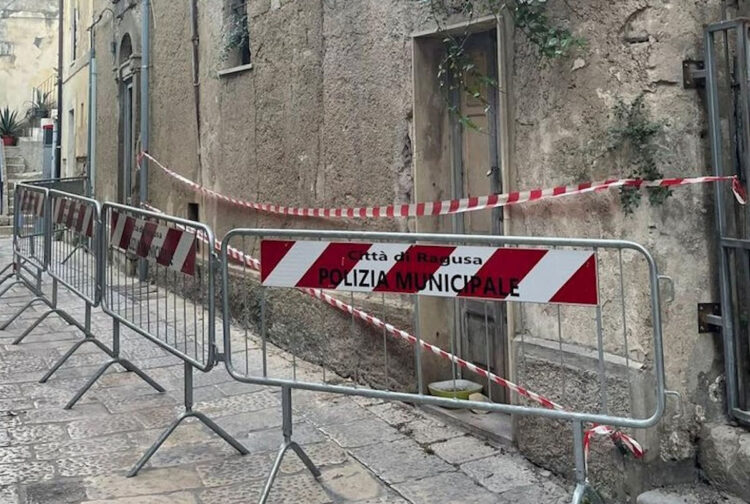 Riaperta via Giusti a Ragusa Ibla