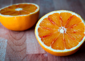 Non buttate la parte bianca delle arance: ecco perchè e i benefici