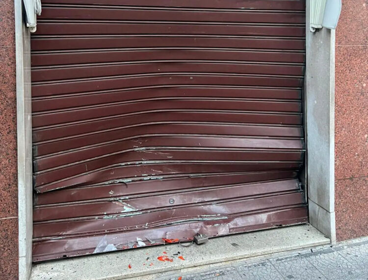 Furto sventato a Marina di Ragusa: auto come ariete