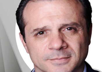 Cateno De Luca oggi a Ragusa