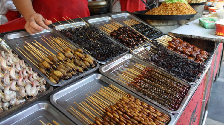 Cosa mangiano i cinesi di strano: elenco