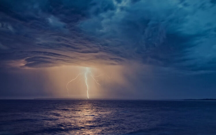 Maltempo in Sicilia, in arrivo ciclone Mediterraneo: forti temporali e venti di burrasca
