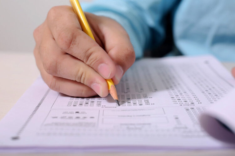 Concorso Ministero, selezione per 180 diplomati e laureati