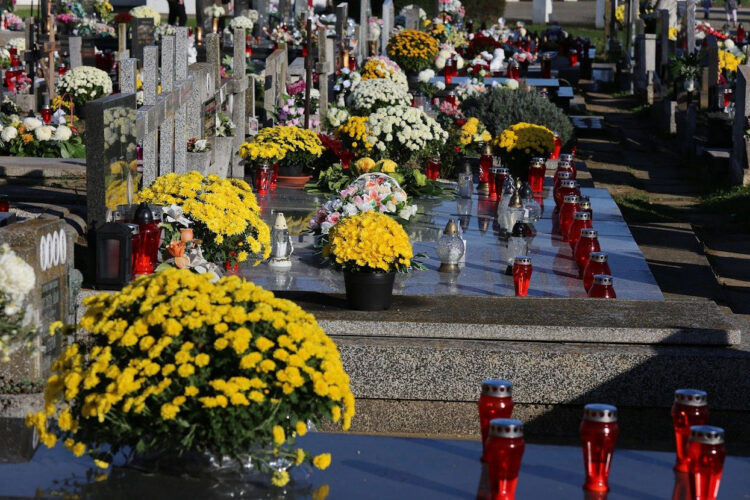 Oggi 1 novembre festa di Ognissanti: la storia