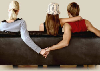 Infedeltà coniugale: i segnali prima del tradimento