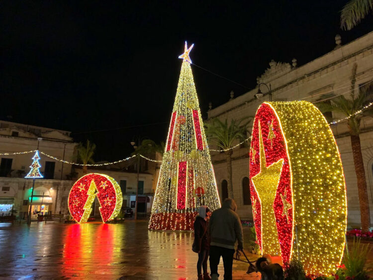 Pioggia di fondi (175 mila euro) per Natale in provincia di Ragusa: 75 mila euro per Modica