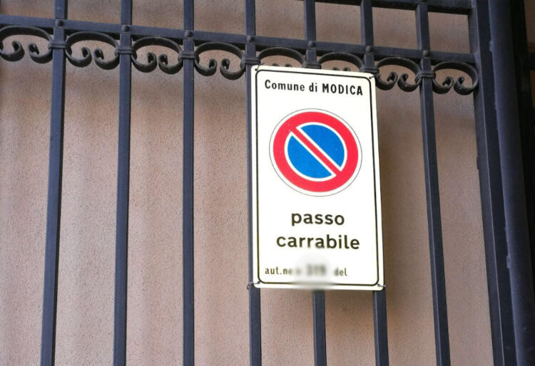 Modica, autorizzazioni passi carrabile: recuperati 20 mila euro