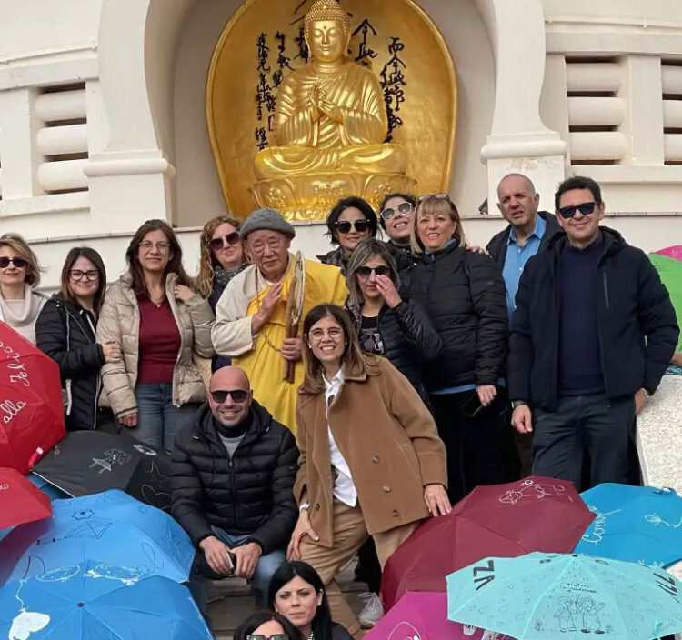 Un ombrello per i diritti dei bambini a Comiso