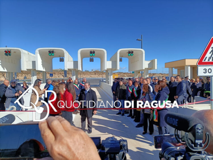 Autostrada inaugurata a Modica ma senza cartelli