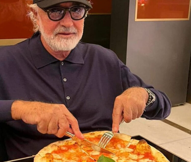 Crazy Pizza di Flavio Briatore a Catania, spopola la pizza a 68 euro e la Bufalina a 32 euro: menù