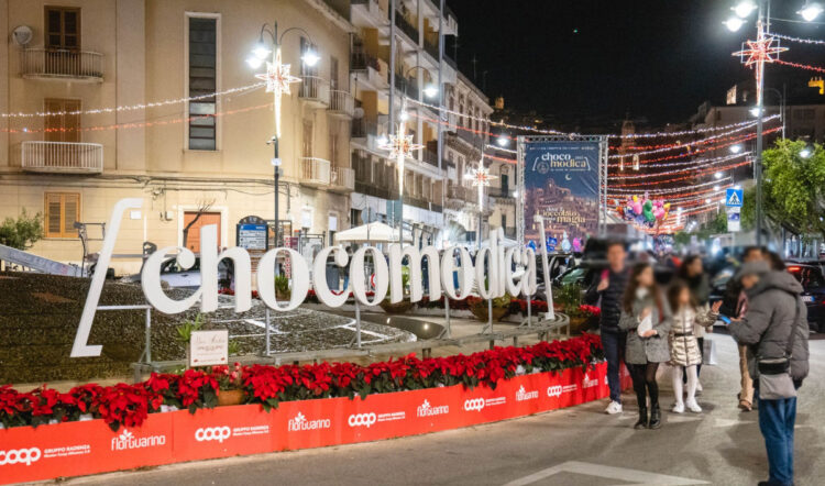 Polemiche del Pd su ChocoModica: nessun bus gratuito per i residenti. Il sindaco risponde