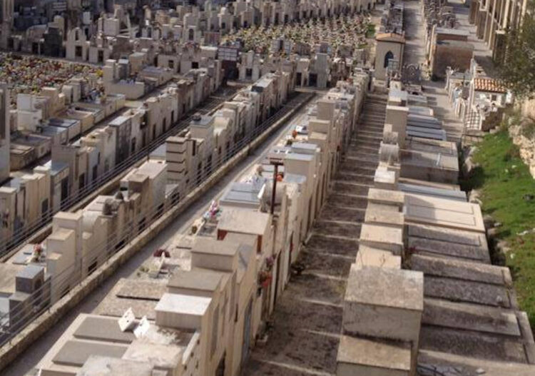 Marina di Ragusa, completati i lavori al cimitero