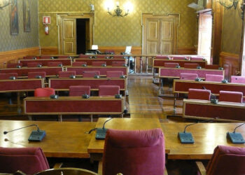 Ragusa, Consiglio comunale respinge Odg Dem su corsi donne e approva atto di indirizzo di Fdi