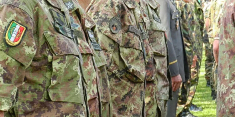 Esercito, concorso per allievi tenenti: requisiti e domanda