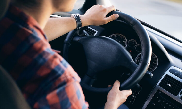 Ragusa, 3 persone denunciate per guida senza patente