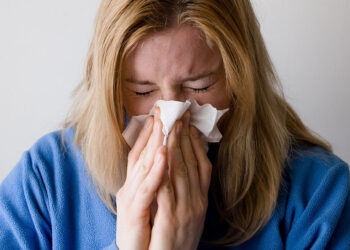 Influenza e Covid, molti siciliani a letto per Capodanno