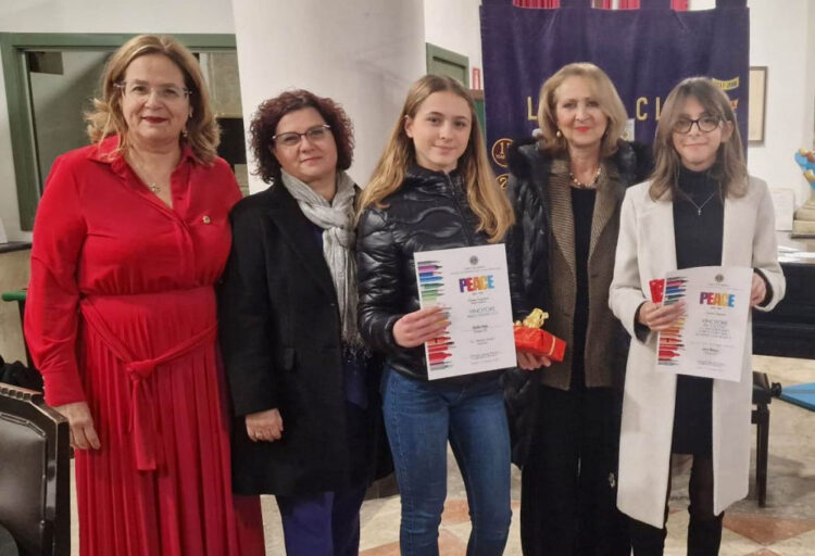 Un poster per la pace, il Lions Club Modica premia gli studenti
