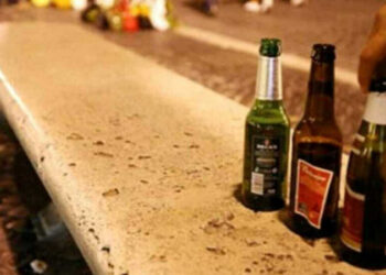 Ordinanza Capodanno a Scicli, no a bevande alcoliche in vetro e lattine