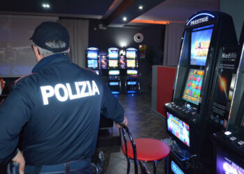 Il Questore di Ragusa sospende l'attività di una sala scommesse per 7 giorni