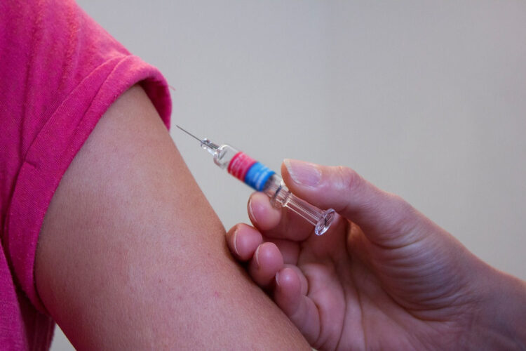 Vaccini antinfluenzali in 83 farmacie di Palermo e provincia: elenco