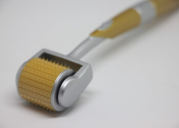 dermoroller contro la caduta dei capelli