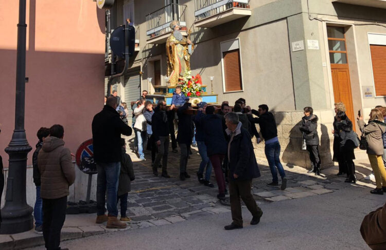 Giarratana: a mezzogiorno campane a festa