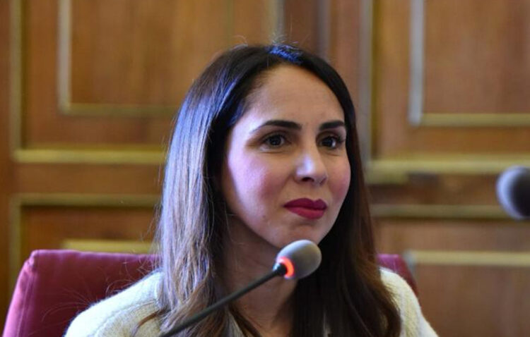 Ragusa, Rossana Caruso denuncia criticità scuola Cesare Battisti