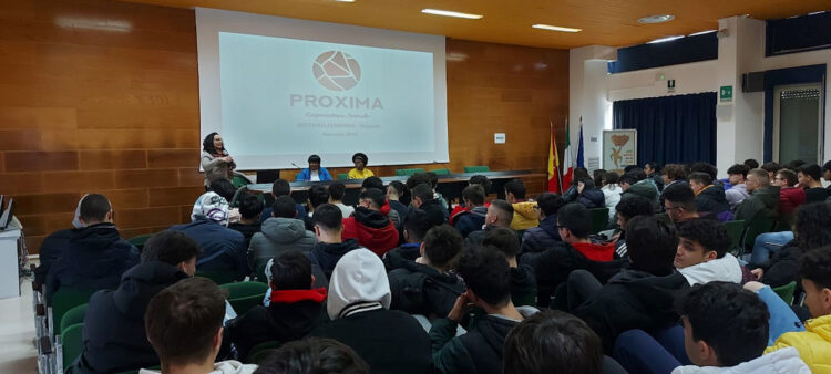 Tratta e sfruttamento: incontro con studenti del Galileo Ferraris