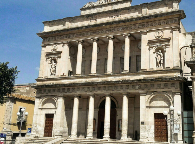 Fondazione Teatro “Vittoria Colonna”. L’invito dell’Amministrazione