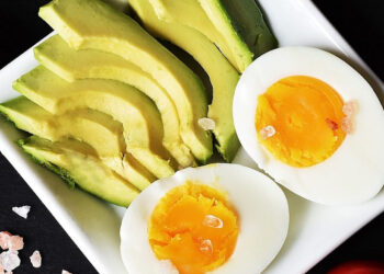 Mangiare questi cibi aiuta a smorzare la fame