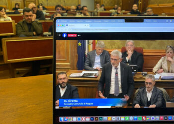 Su facebook le dirette del Consiglio comunale di Ragusa