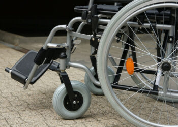 Ragusa, congedi straordinari e permessi per assistere persone con disabilità