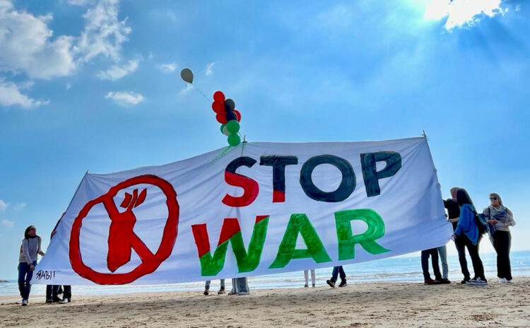 Dalla spiaggia di Marina di Ragusa alla spiaggia di Gaza: stop war