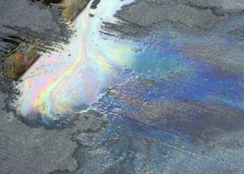 Olio sulla strada Modica-Scicli: fate attenzione